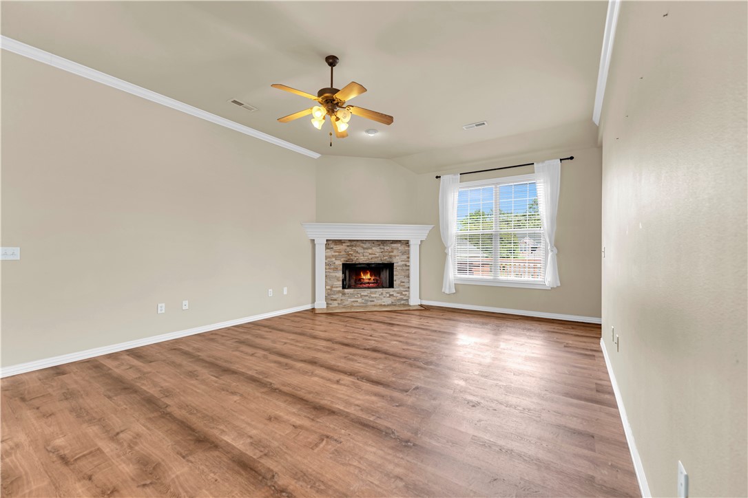 Southwind Terrace Ph IV - Residential