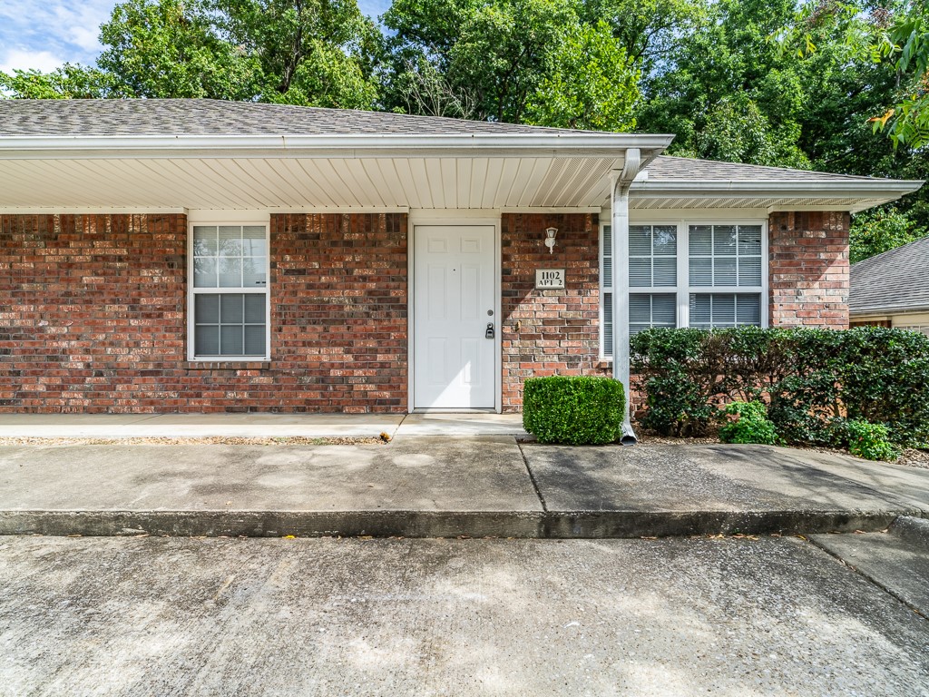 Springs Sub, The Bentonville - Residential Lease