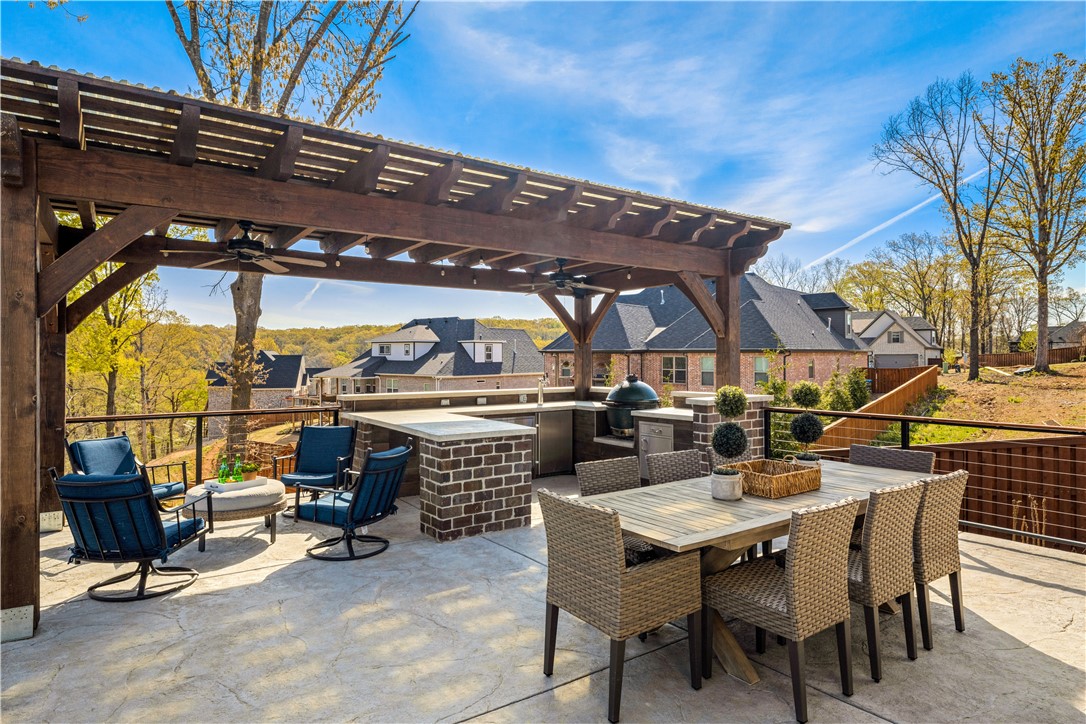 Angel Falls North Bentonville - Residential