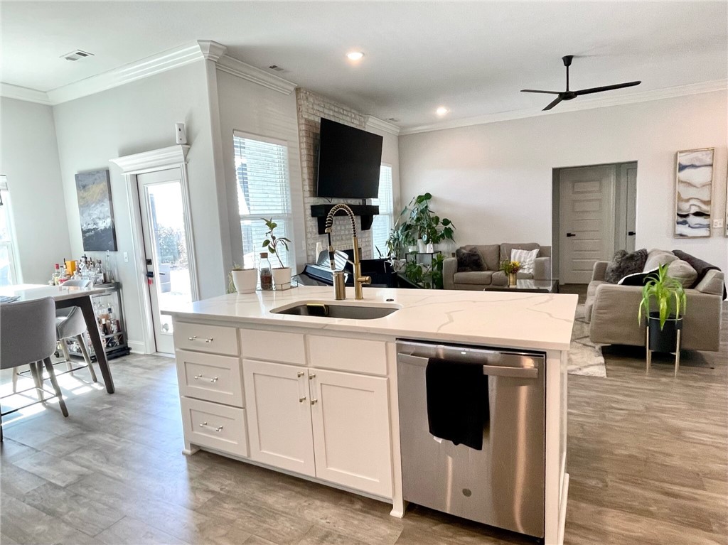 Chandler Run Ph 3 Rogers - Residential Lease