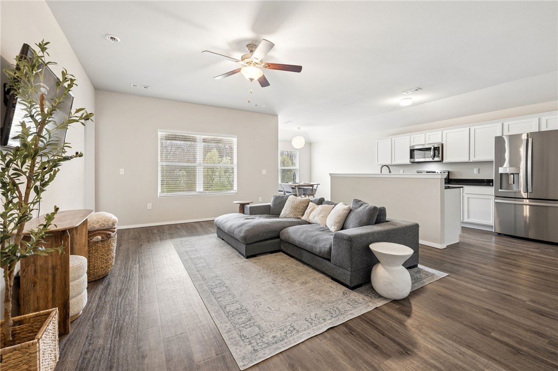 Creekside Meadows - Residential