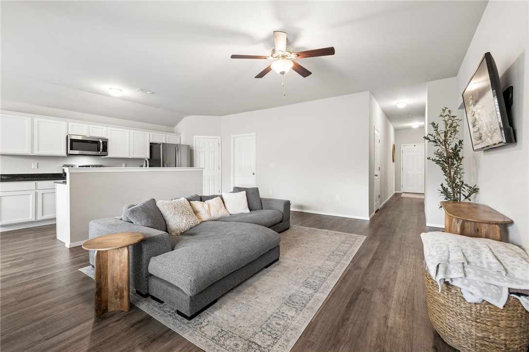 Creekside Meadows - Residential