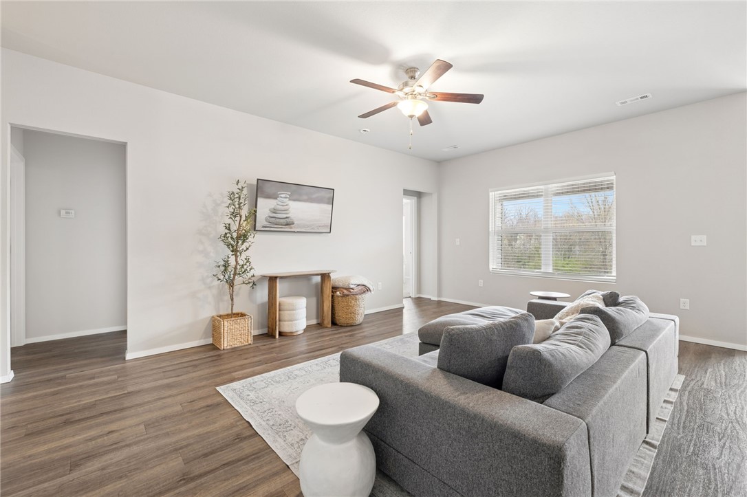 Creekside Meadows - Residential