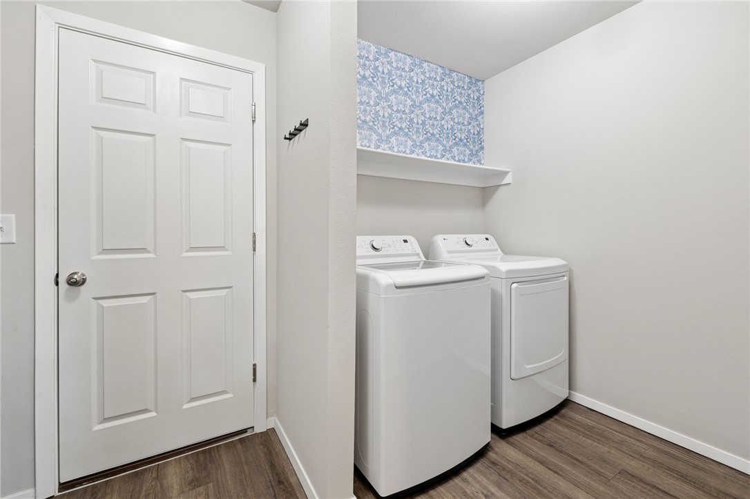 Creekside Meadows - Residential