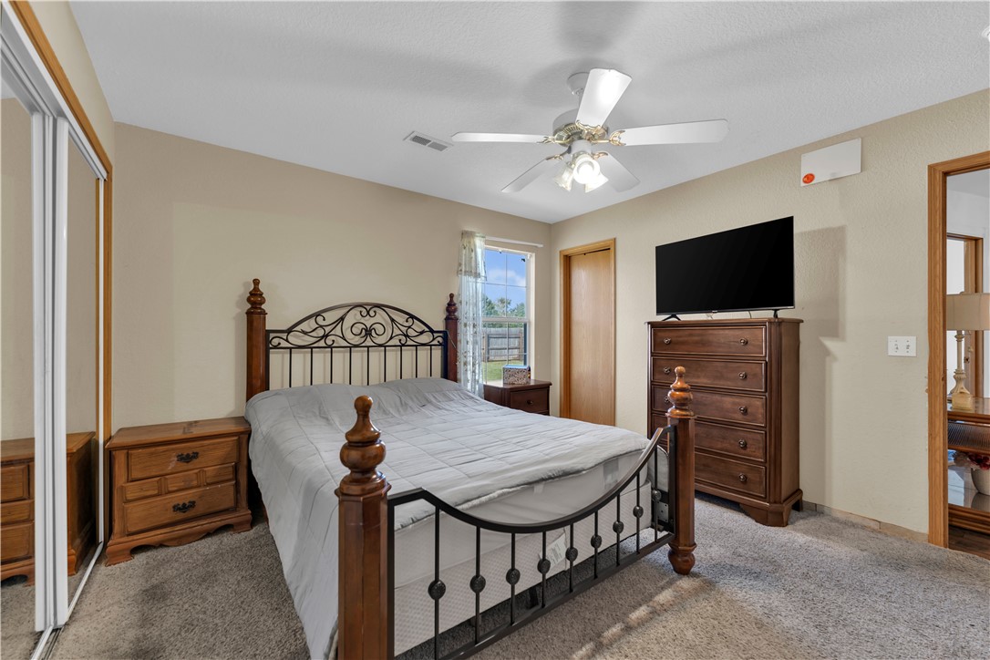 GIVENS PLACE-PEA RIDGE - Residential
