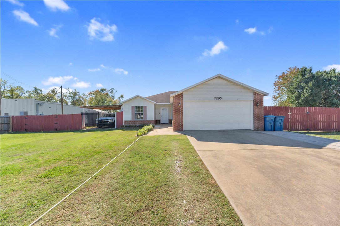 Beautiful move in ready property on just over half an acre lot in Givens Sub, extended driveway for additional parking, covered back porch, laminate flooring in living room, spacious dining area, high ceilings in living room, fireplace, and much more.