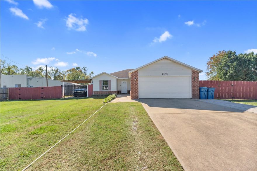 Beautiful move in ready property on just over half an acre lot in Givens Sub, extended driveway for additional parking, covered back porch, laminate flooring in living room, spacious dining area, high ceilings in living room, fireplace, and much more.