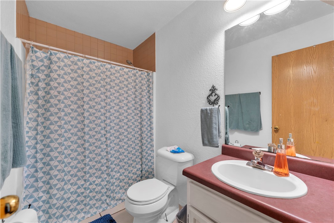 GIVENS PLACE-PEA RIDGE - Residential