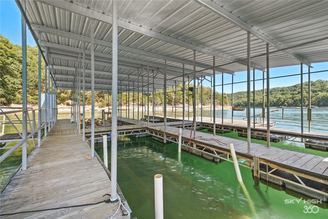 Point Mirage - Residential