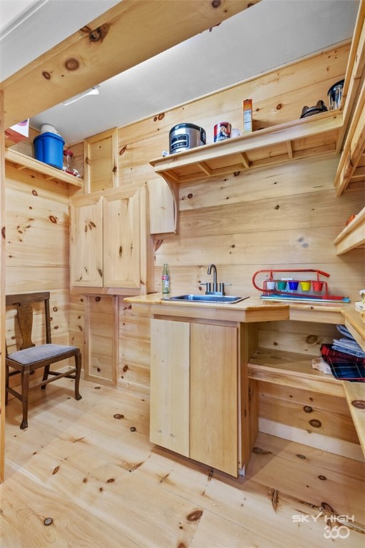 Point Mirage - Residential