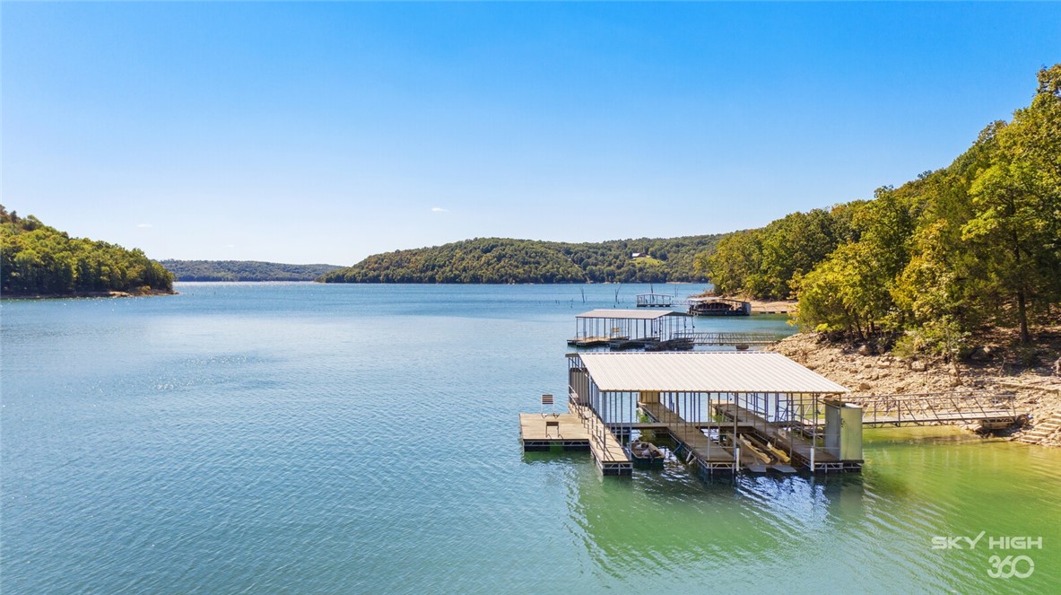 Point Mirage - Residential