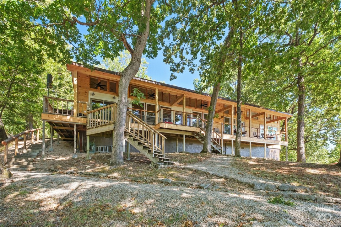 Point Mirage - Residential