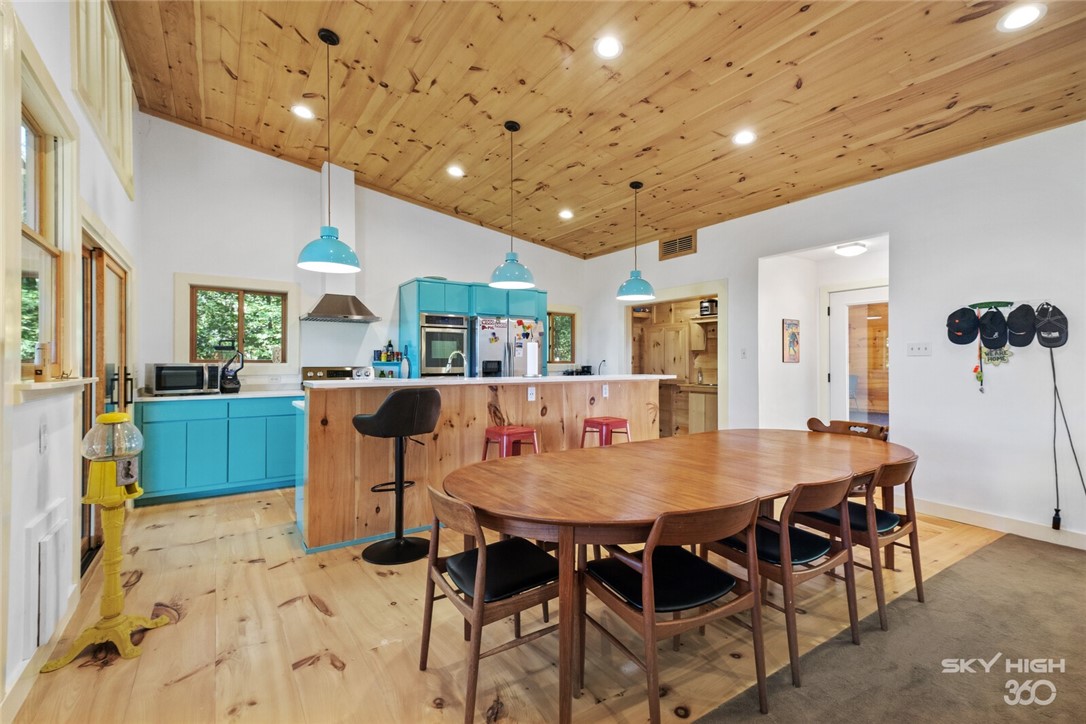 Point Mirage - Residential