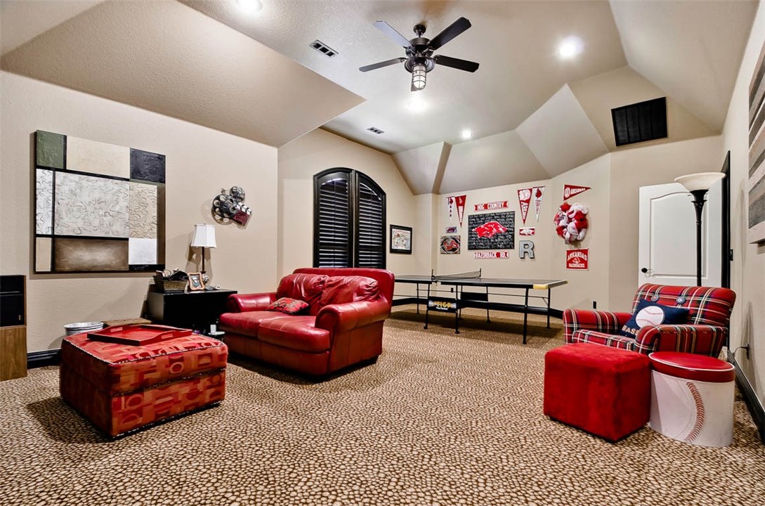 Thornbury Sub Ph V Springdale - Residential