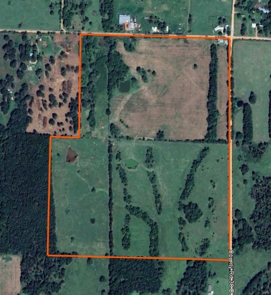 Explore 107.25 stunning acres in the peaceful countryside of Gravette, offering farming, or creating your own private estate! This expansive property features three large ponds, a mix of open and natural landscape, and a structure on-site perfect for storage or future use. Rural water is available, and a septic system will be needed. With plenty of space, natural beauty, and easy access to town, this land presents a rare opportunity in a rapidly growing area.