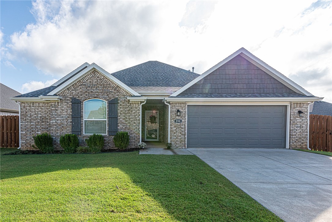Seller would consider helping with buyer closing cost or interest rate buy downs. Open design spilt bedroom floor plan, eat in kitchen area offers breakfast bar as well, true walk in pantry, gas range built in microwave. Primary suite offers trey ceiling, primary bath offers both soaking tub and separate shower, walk in closet. 2nd bedroom offers large walk-in closet, great for off season storage. Privacy fenced back yard with tool shed great for she-shed or lawn equipment storage.
Property is in great shape and condition, shows well.