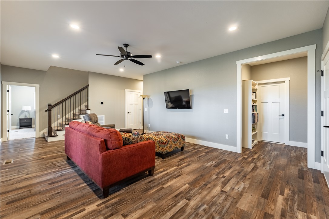 City Lake View Estates Rurban - Residential