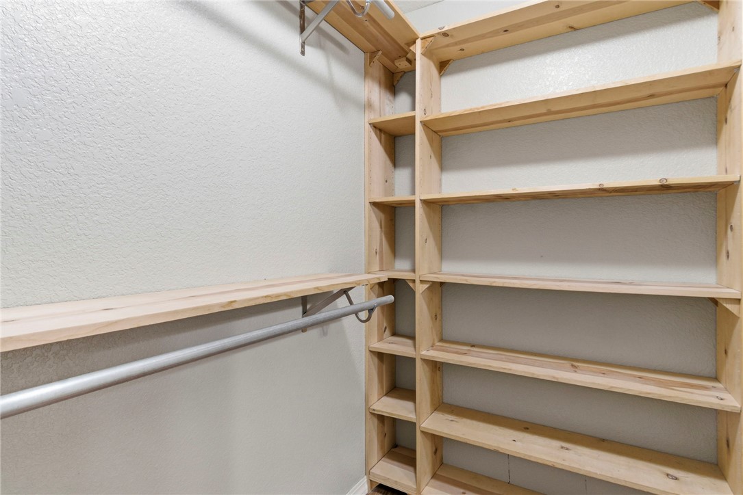 Cedarpoint Sub - Residential Lease