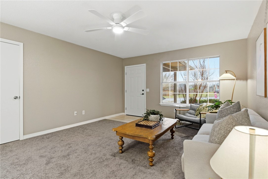 Cedarpoint Sub - Residential Lease