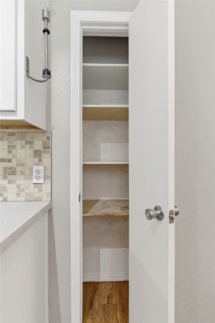 Cedarpoint Sub - Residential Lease