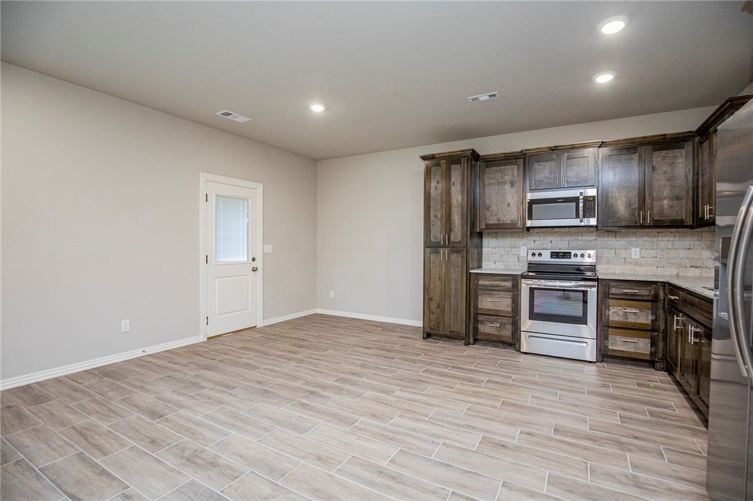 Rose Meade Sub Siloam Spgs - Residential Income