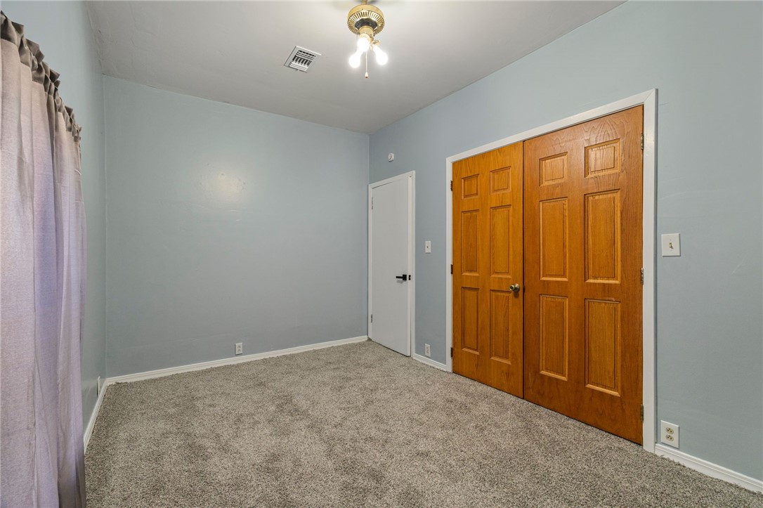 Altus Out Lts - Residential