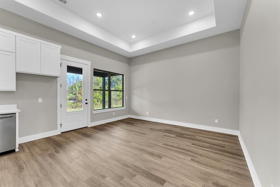 Elkins Outlots - Residential