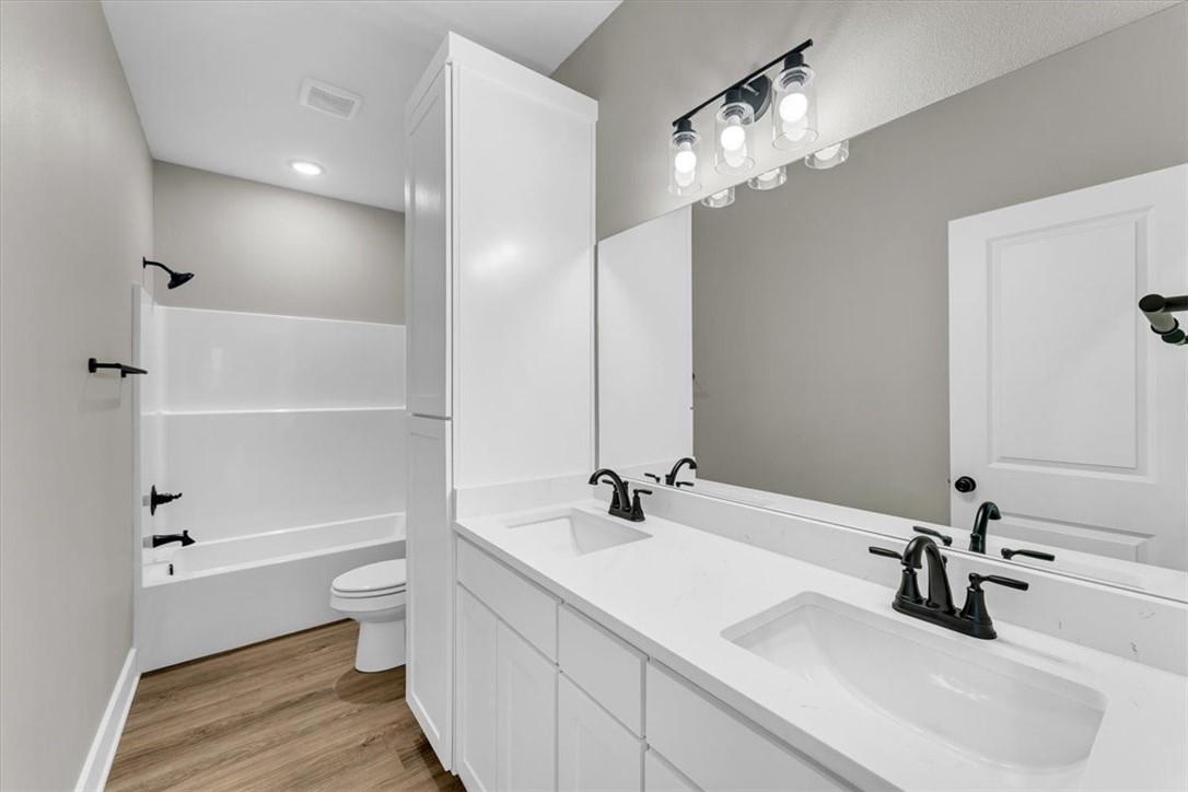 Elkins Outlots - Residential