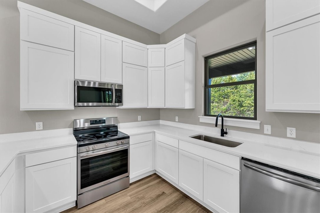 Elkins Outlots - Residential