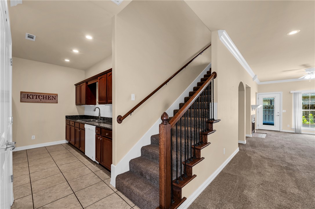 Valley West Twnhms - Residential