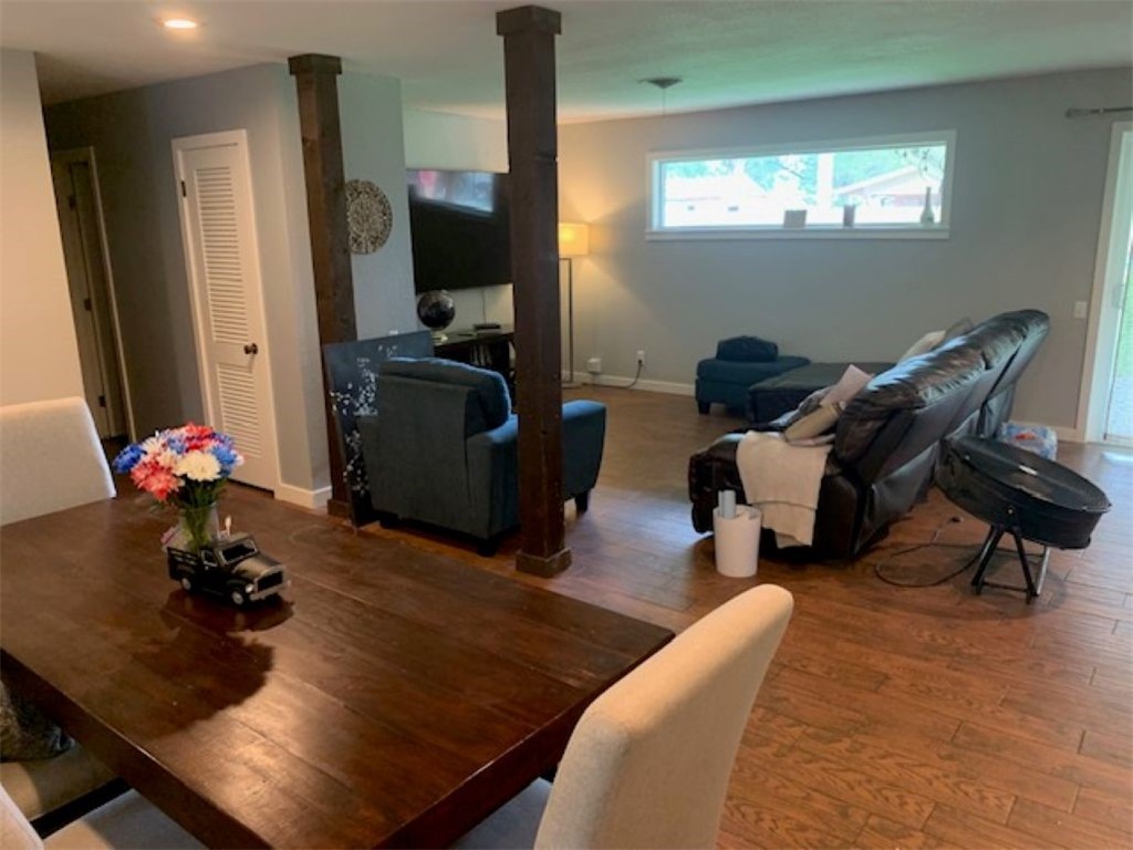 Western Oaks Place I - Residential