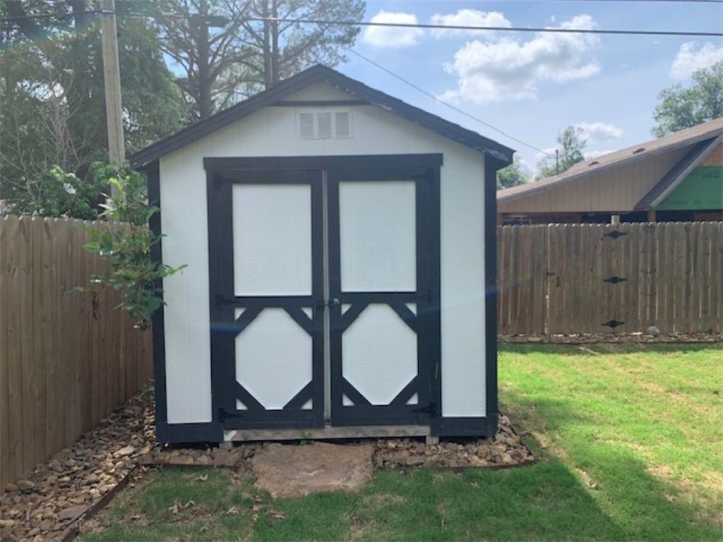 Western Oaks Place I - Residential