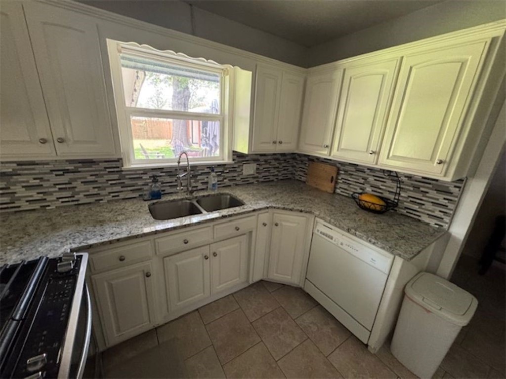 Western Oaks Place I - Residential