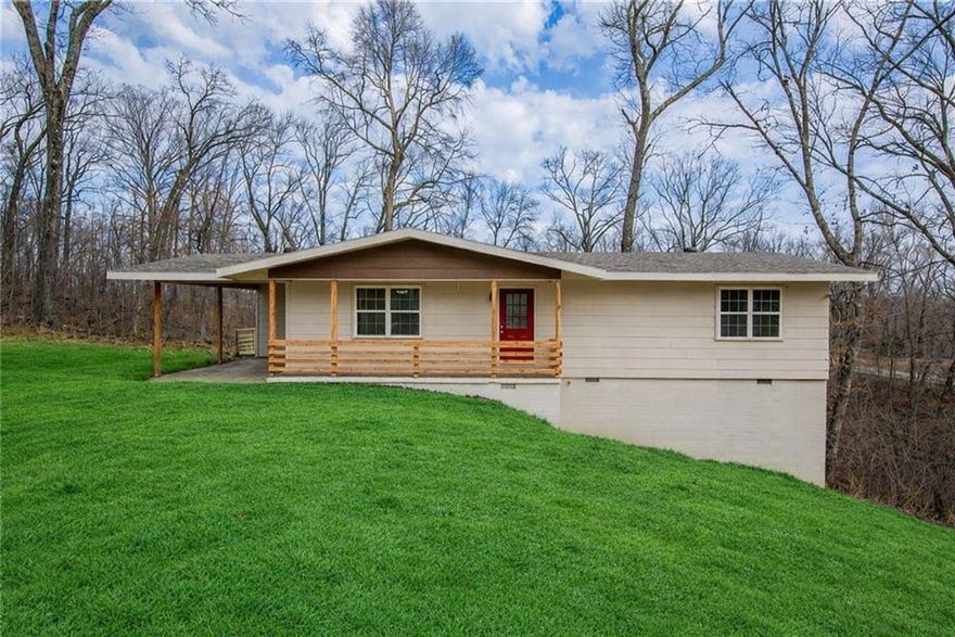 Charming remodeled home in beautiful Bella Vista—perfect for first-time buyers, investors, or anyone looking for a comfortable place to call home. This move-in ready property features stylish updates and a welcoming layout designed for easy everyday living. Ideally located near Bella Vista’s renowned biking and walking trails, golf courses, and outdoor recreation, you’ll love the peaceful natural setting while still being just a short drive to Bentonville shopping, dining, and entertainment. Be sure to look underneath the home where you’ll find a great bonus space—perfect for a small workshop, storage, or hobby area. A wonderful opportunity in a fantastic location—schedule your showing today!