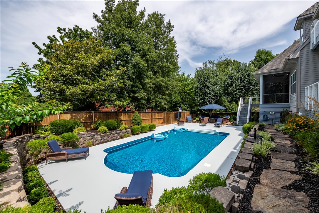 HANOVER SUB PH III-BENTONVILLE - Residential