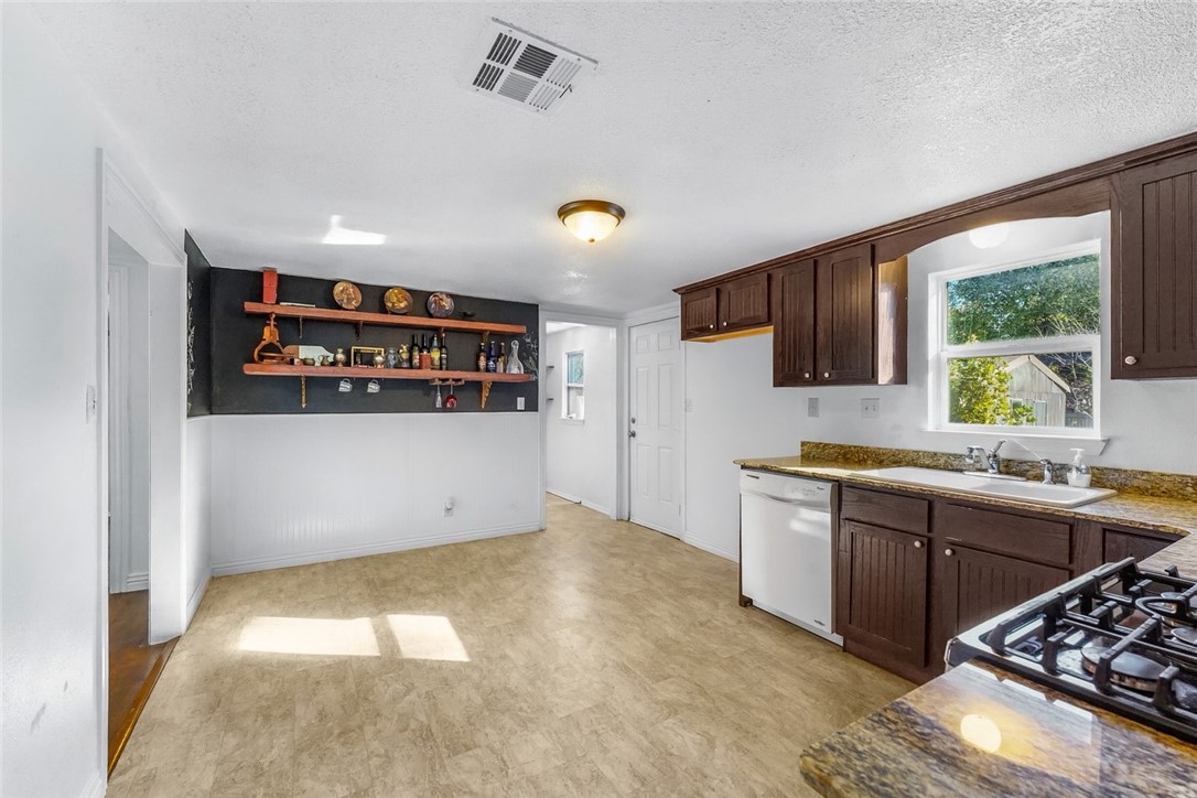 Doss Storey Sub Gentry - Residential