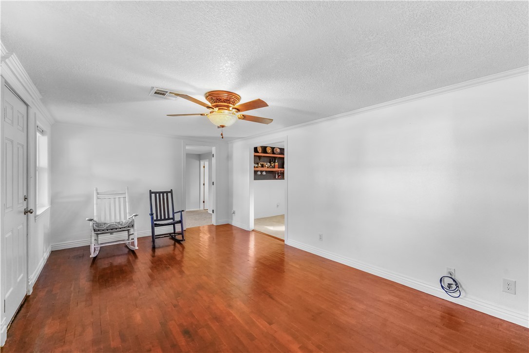 Doss Storey Sub Gentry - Residential