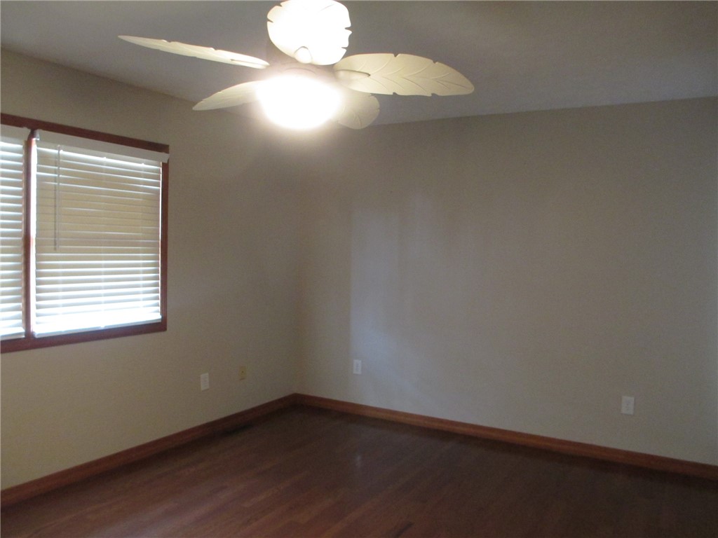 Unit 8 Holiday Island - Residential