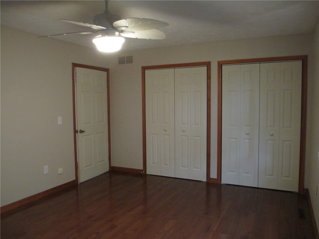 Unit 8 Holiday Island - Residential