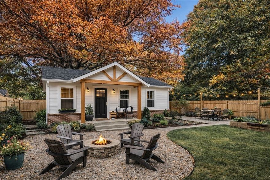 This South Fayetteville property offers a rare opportunity in one of the area’s most desirable and rapidly growing locations. Situated on a large lot, the home benefits from steady appreciation fueled by ongoing University of Arkansas expansion and continued downtown development, making it a compelling long-term investment. Convenient access to I-49, Dickson Street, and the university corridor places the property near major growth zones and strong student housing demand.
Within walking distance to the University of Arkansas and Baum-Walker Stadium, the location appeals to students, faculty, and game-day enthusiasts alike. Nearby parks and trail systems add lifestyle value for both residents and renters. With upward market momentum and flexible potential, this property stands out as an excellent opportunity for an owner-occupant or investor. Also listed as land under MLS 1328479.