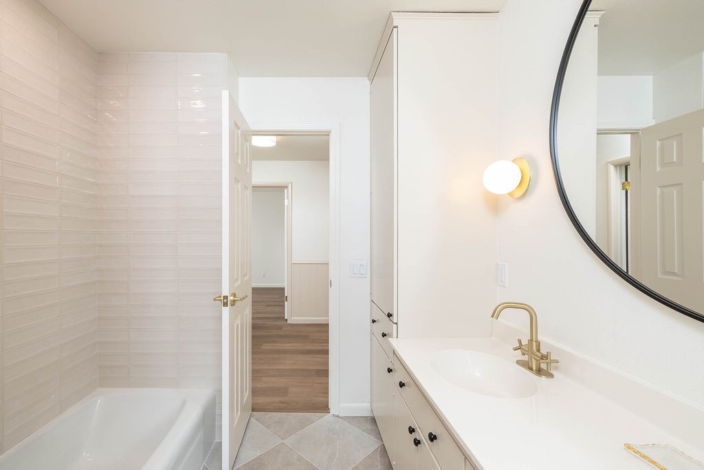 South Hampton Add - Residential Lease