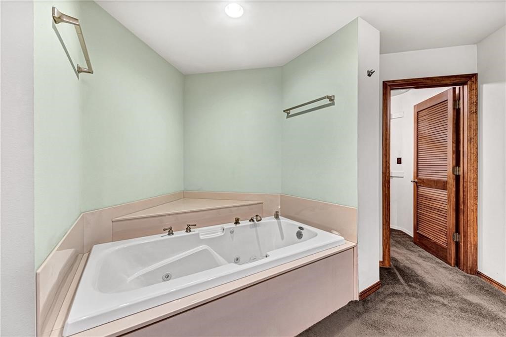 Montefiori Sub Rogers - Residential