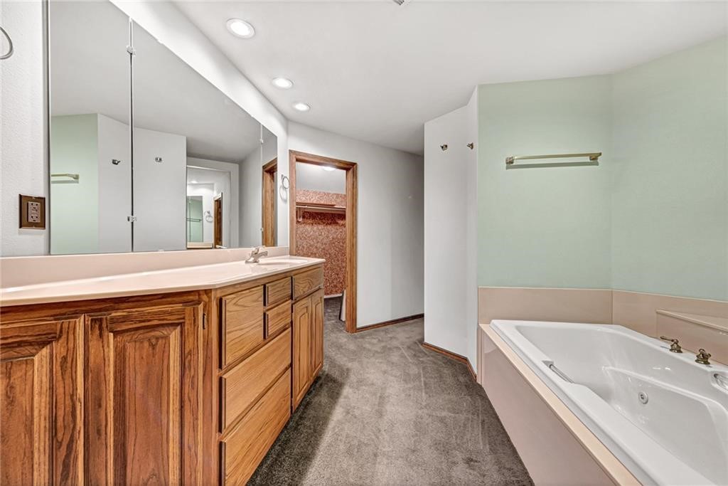 Montefiori Sub Rogers - Residential