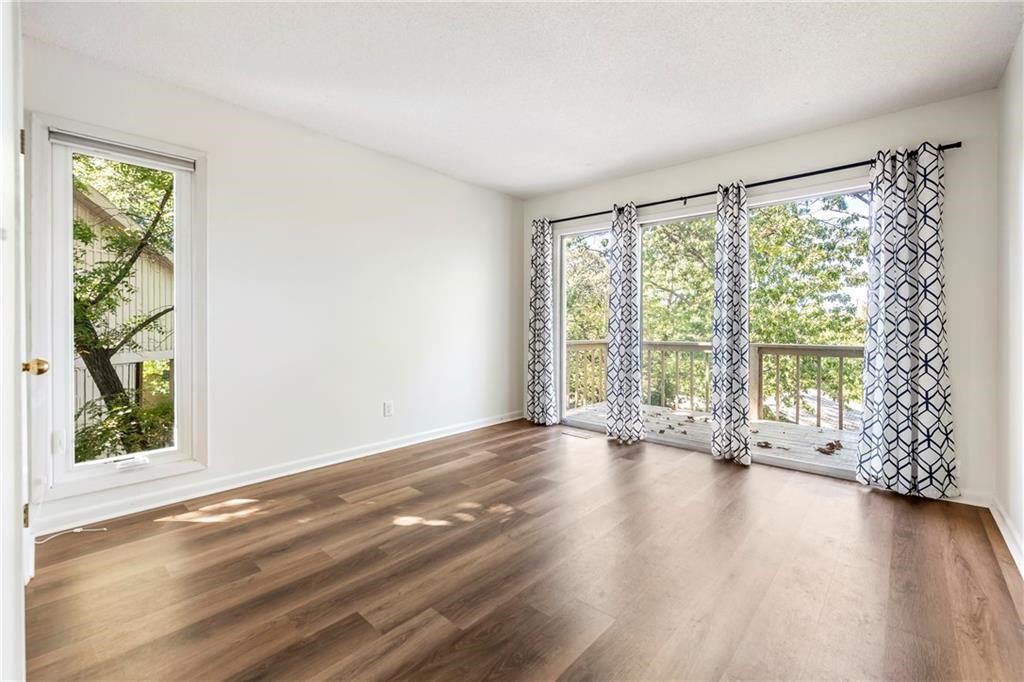 Townhouse Tct 2 A/K/A Drake Court Bvv - Residential