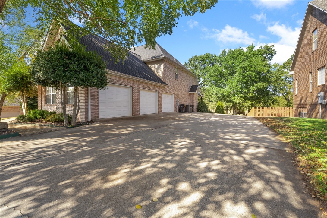 Estates At Hsn Country Club III - Residential