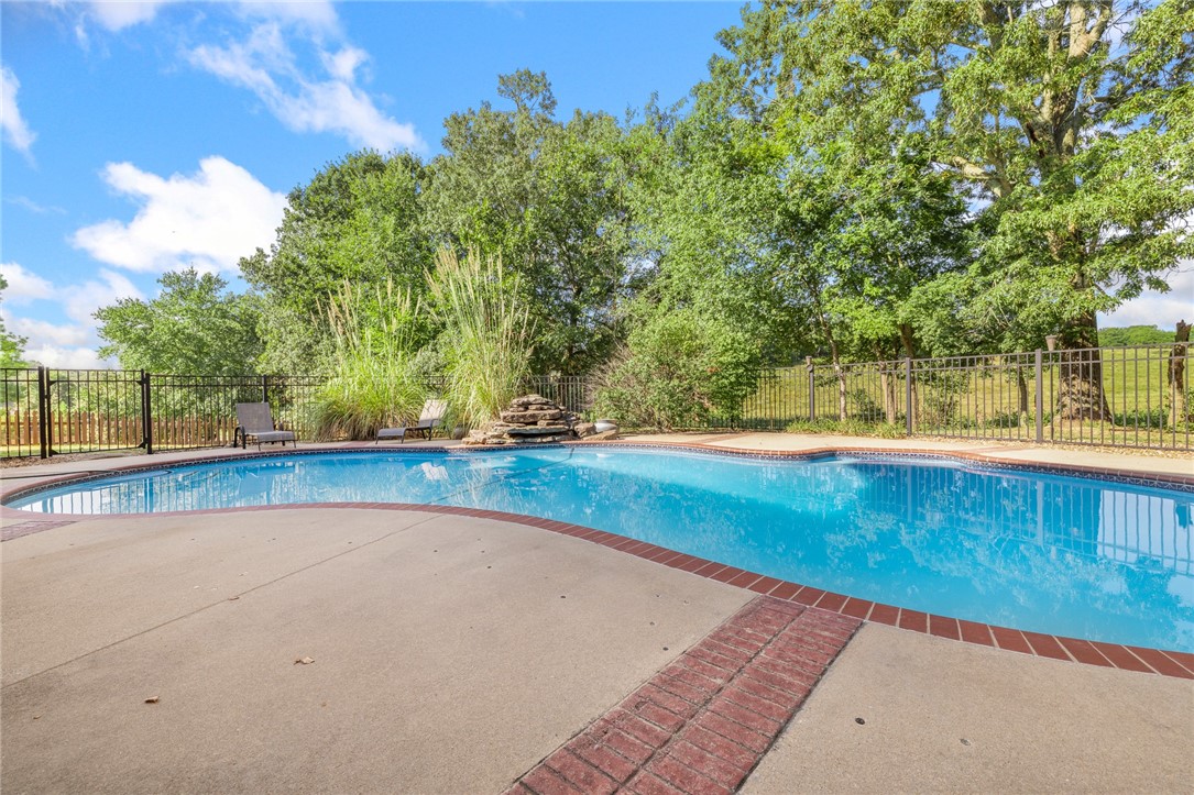 Estates At Hsn Country Club III - Residential