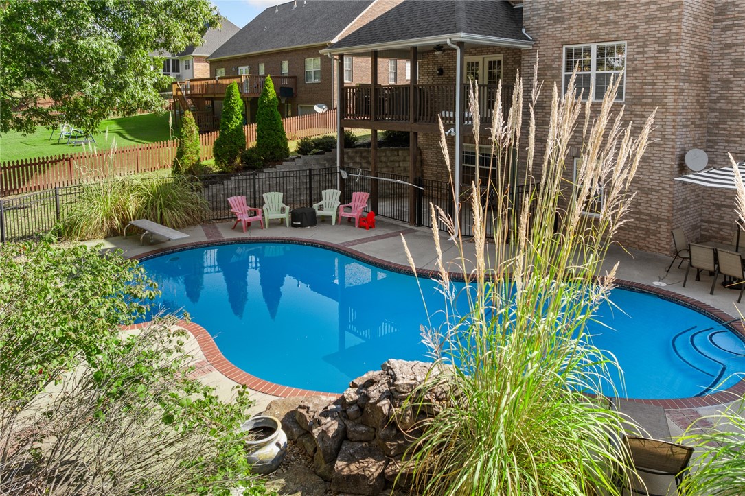 Estates At Hsn Country Club III - Residential