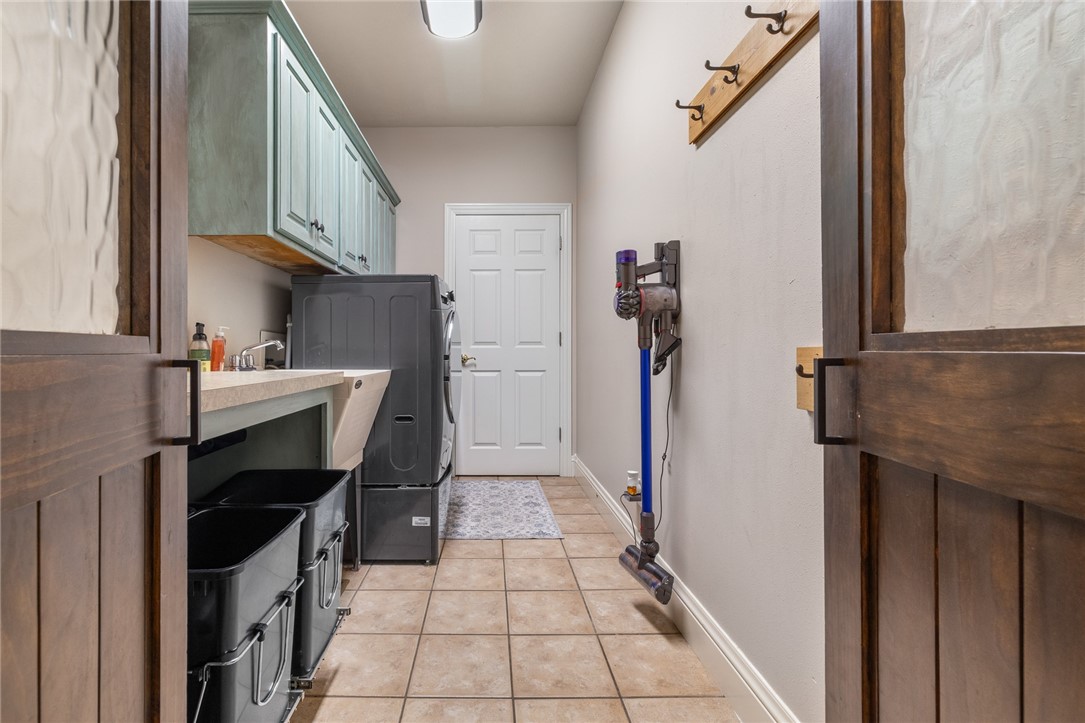 Estates At Hsn Country Club III - Residential