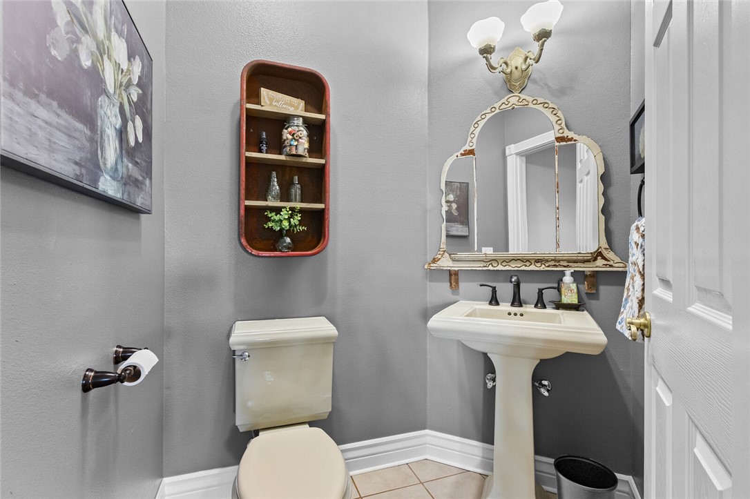 Country close to town - your home - Residential