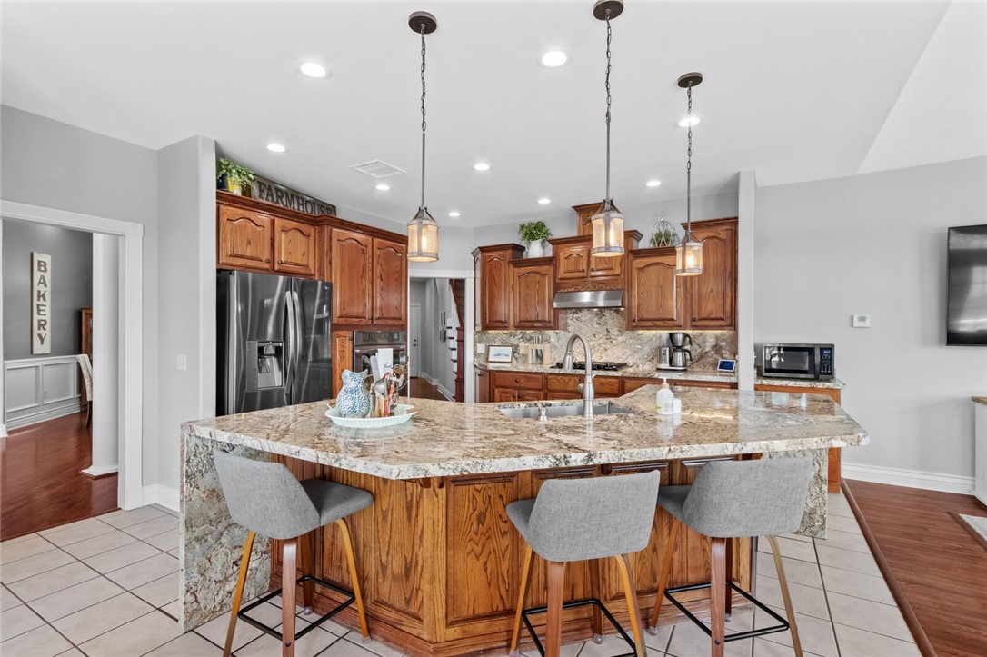 Country close to town - your home - Residential